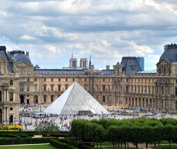 Louvre