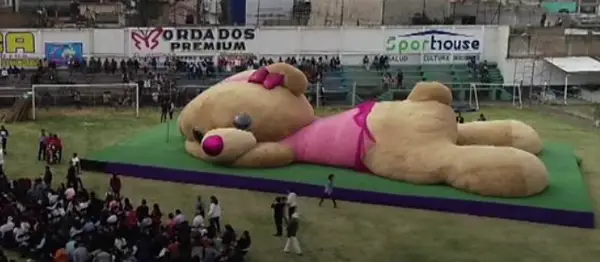 worlds biggest teddy bear